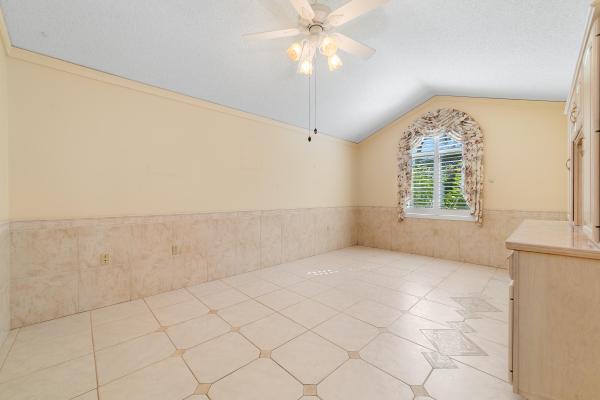 Saratoga Bay, 2368 Saratoga Bay Dr, West Palm Beach, Florida 33409, image 2