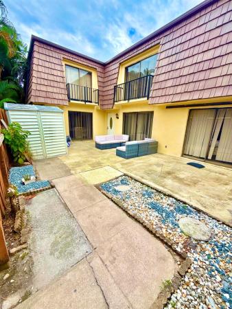 Springdale, 711 Springdale Cir, Palm Springs, Florida 33461, image 1