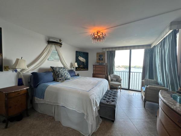 Trianon, 1200 S Flagler Dr #802, West Palm Beach, Florida 33401, image 2