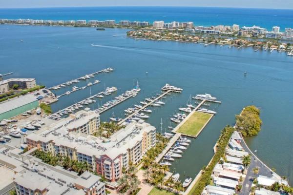 The Moorings At Lantana, 806 E Windward Way #401, Lantana, Florida 33462, image 2