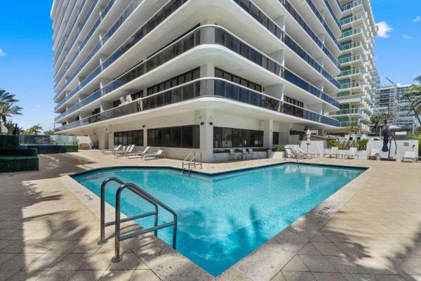 The Waves, 9455 Collins Ave #305, Surfside, Florida 33154, image 3