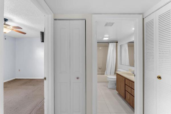 Whitehall, 3540 Whitehall Dr #203, West Palm Beach, Florida 33401, image 1