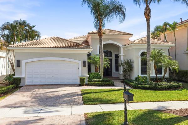 Villa Vizcaya, 328 Vizcaya Dr, Palm Beach Gardens, Florida 33418, image 1