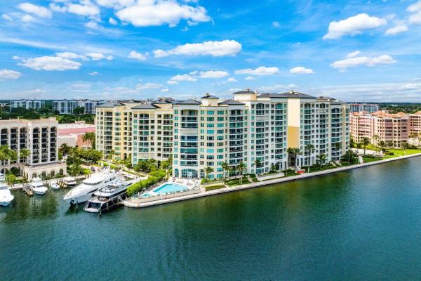 Mizner Grand, 400 SE 5th Ave #805, Boca Raton, Florida 33432, image 2