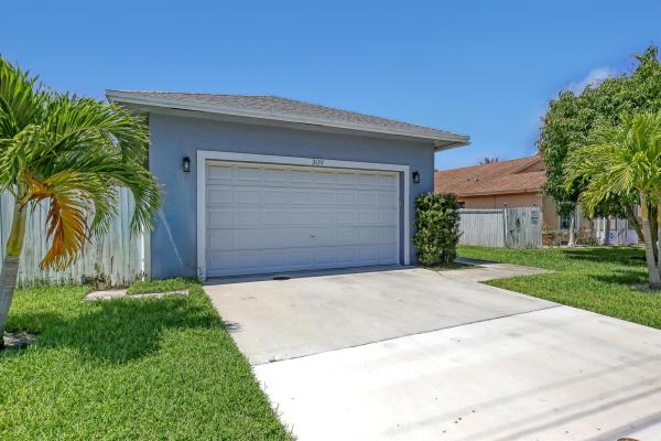 309 NE 11th Ave, Boynton Beach, Florida 33435, image 1