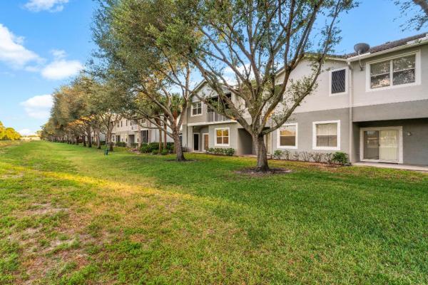 3013 Grandiflora Dr, Greenacres, Florida 33467, image 1