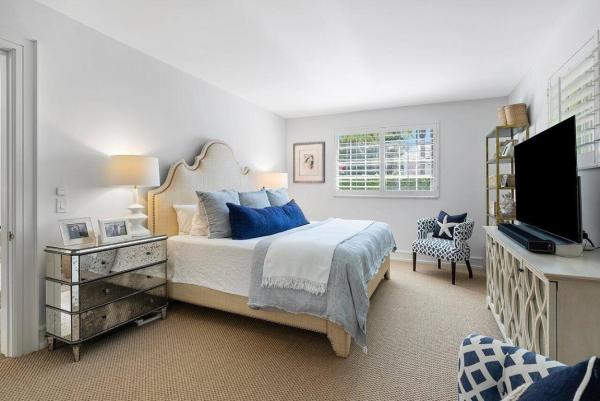 Chalet By The Ocean, 127 Peruvian Ave #1010, Palm Beach, Florida 33480, image 2