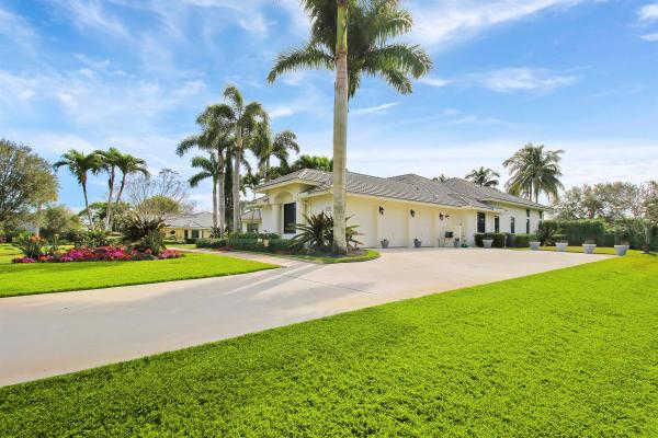 Aero Club Of The Landings At Wellington, 15450 Enstrom Rd, Wellington, Florida 33414, image 1