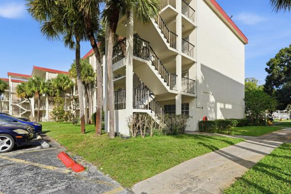 Cypress Chase, 3000 NW 48th Ter #130, Lauderdale Lakes, Florida 33313, image 1