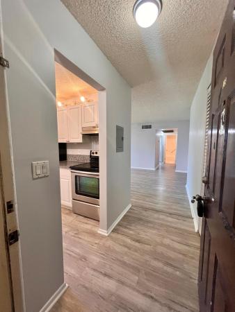 Pines Of Jupiter Tequesta, 150 Pineview Rd #J5, Jupiter, Florida 33469, image 1