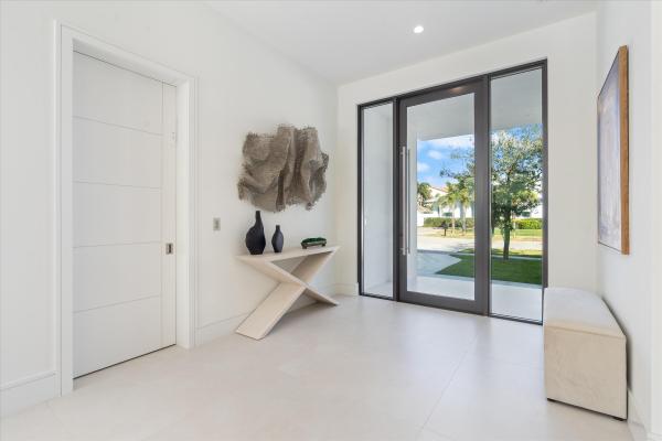 498 NE 6th St, Boca Raton, Florida 33432, image 3