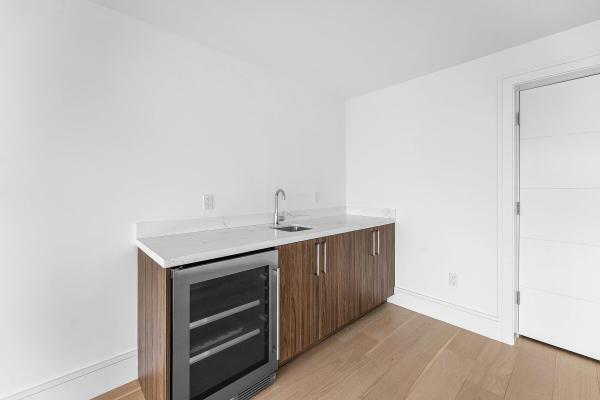 498 NE 6th St, Boca Raton, Florida 33432, image 1