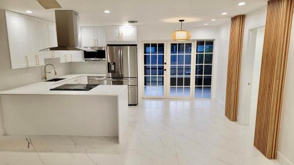 Seacrest Estates, 3101 SE 1st St, Boynton Beach, Florida 33435, image 1