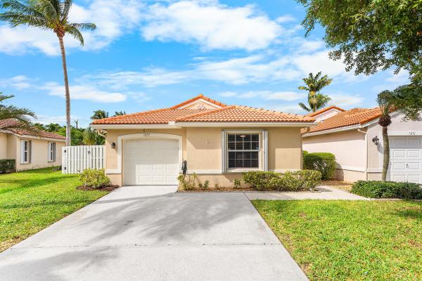 7297 Burgess Dr, Lake Worth, Florida 33467, image 1