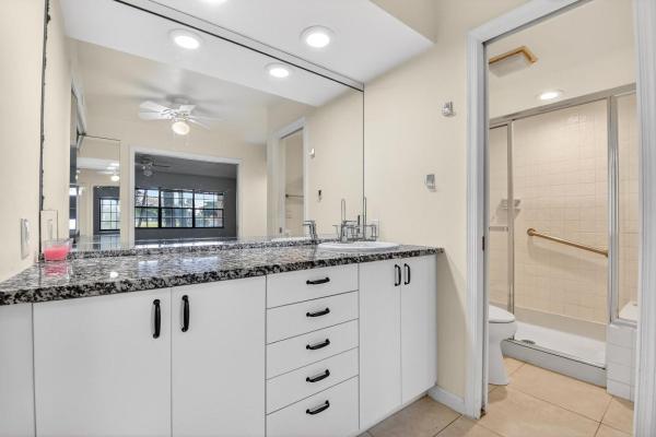 Aspen Glen At Indian Spring, 11281 Aspen Glen Dr, Boynton Beach, Florida 33437, image 2