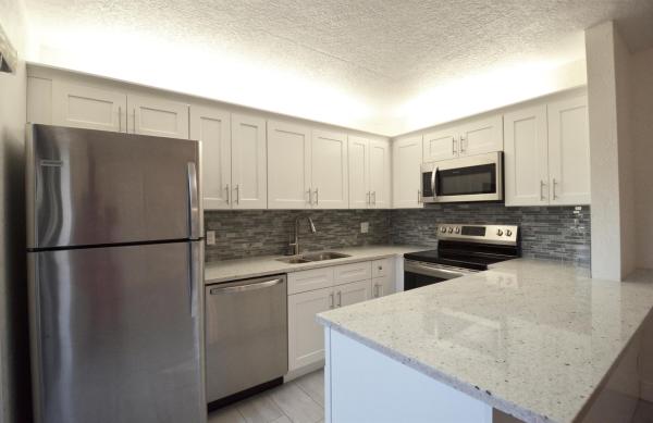 Lakewood Of Palm Springs, 282 Arabian Rd, Palm Springs, Florida 33461, image 1