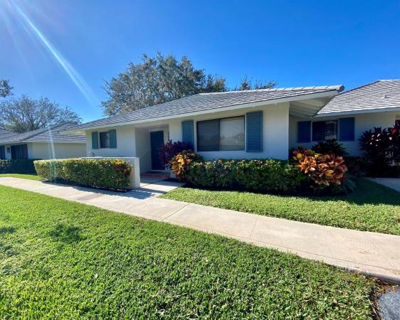 Club Cottages, 130 Club Dr, Palm Beach Gardens, Florida 33418, image 1