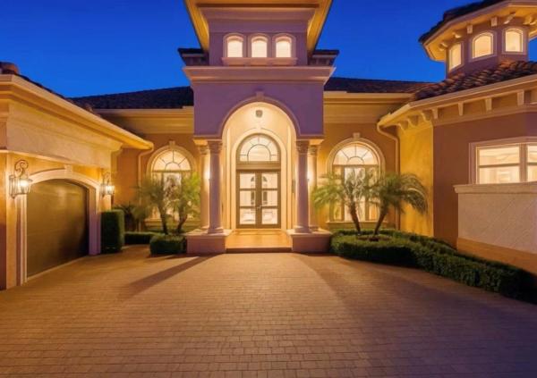 Tesoro Club, 124 SE Rio Casarano, Port St. Lucie, Florida 34984, image 1