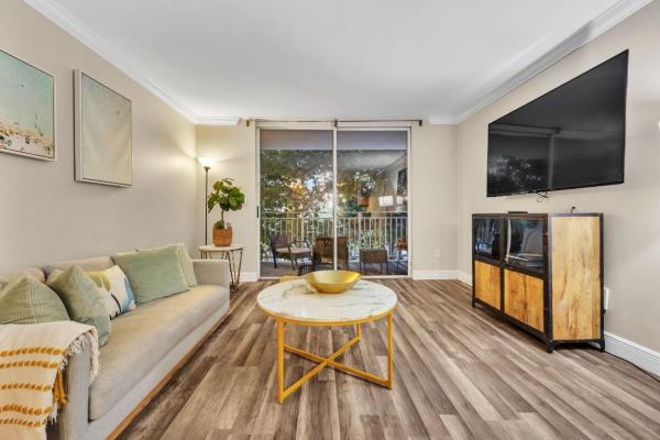 Nirvana, 777 NE 62nd St #C512, Miami, Florida 33138, image 1