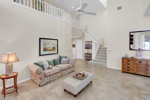 Barclay Club, 54 Windsor Ln, Palm Beach Gardens, Florida 33418, image 2