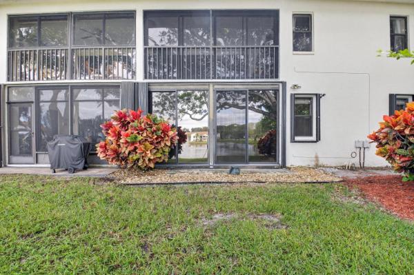 Sun Valley East, 9777 Sills Dr E #103, Boynton Beach, Florida 33437, image 1