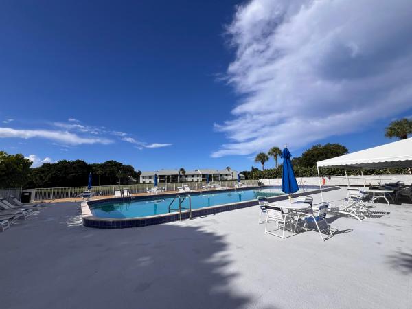 The Palm Club, 1111 Green Pine Blvd #C3, West Palm Beach, Florida 33409, image 1