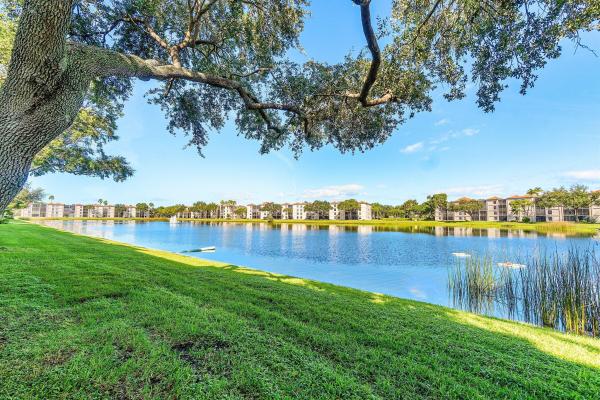 Huntington Pointe, 6149 Pointe Regal Cir #108, Delray Beach, Florida 33484, image 1