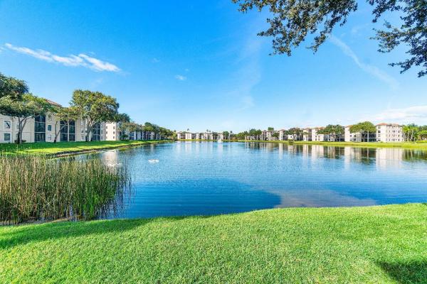 Huntington Pointe, 6149 Pointe Regal Cir #108, Delray Beach, Florida 33484, image 1