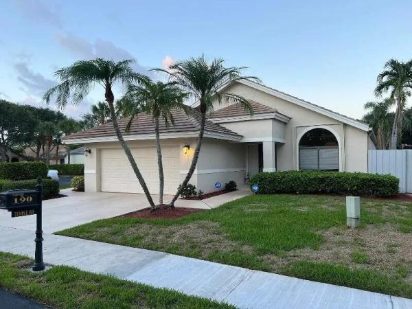 Citrus Glen, 190 Temple Ave, Boynton Beach, Florida 33436, image 1