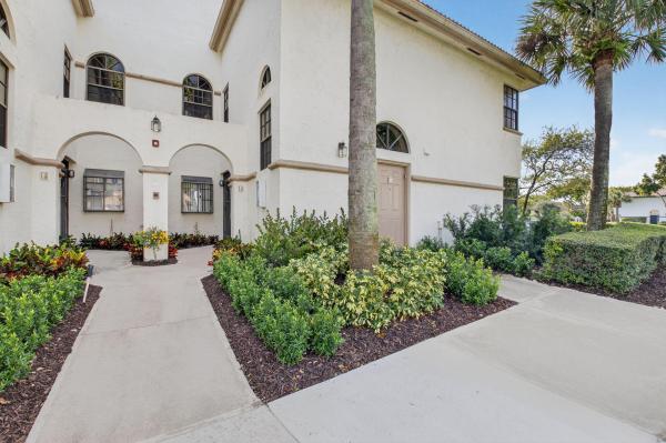 Lucente Village, 5217 Brisata Cir, Boynton Beach, Florida 33437, image 1