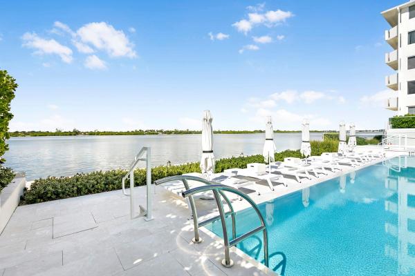 Carlyle House, 2773 S Ocean Blvd #109, Palm Beach, Florida 33480, image 1