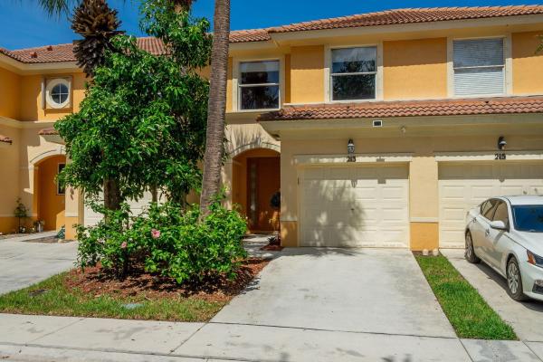 Seminole Lakes, 213 River Bluff Ln, Royal Palm Beach, Florida 33411, image 1