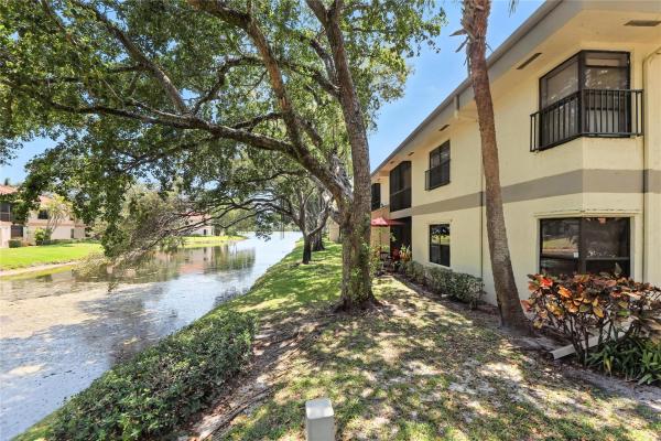 2881 Carambola Cir S #2072, Coconut Creek, Florida 33066, image 1