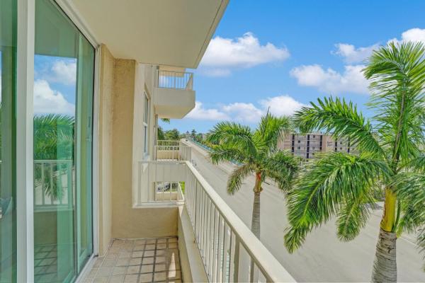 Marina Village At Boynton Beach, 100 NE 6th St #408, Boynton Beach, Florida 33435, image 2