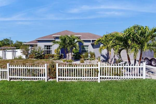 2398 SE Rich St, Port St. Lucie, Florida 34984, image 1