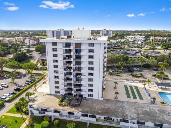 Admirality, 1200 Marine Way #403, North Palm Beach, Florida 33408, image 1