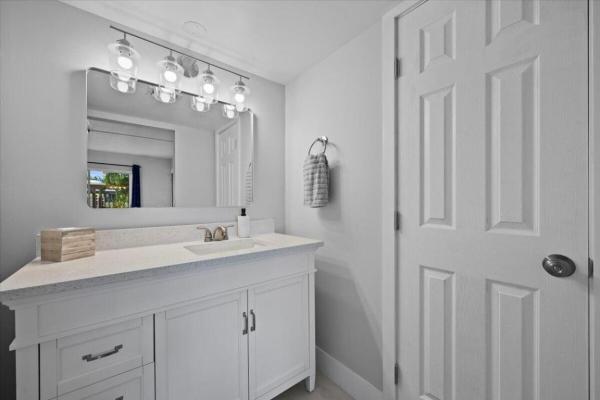 Tamberlane, 5500 Tamberlane Cir #105, Palm Beach Gardens, Florida 33418, image 1