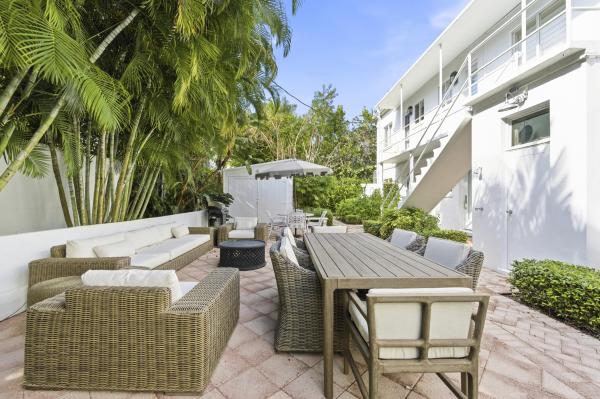 Atlantic Palms, 220 Atlantic Ave #0010, Palm Beach, Florida 33480, image 2