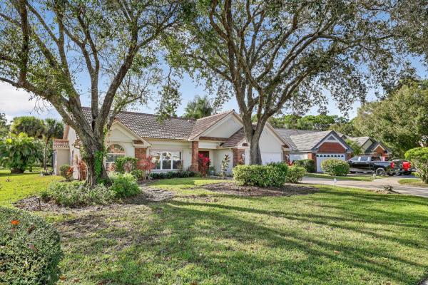 Heatherwood, 408 SW Sycamore Cv, Port St. Lucie, Florida 34986, image 1