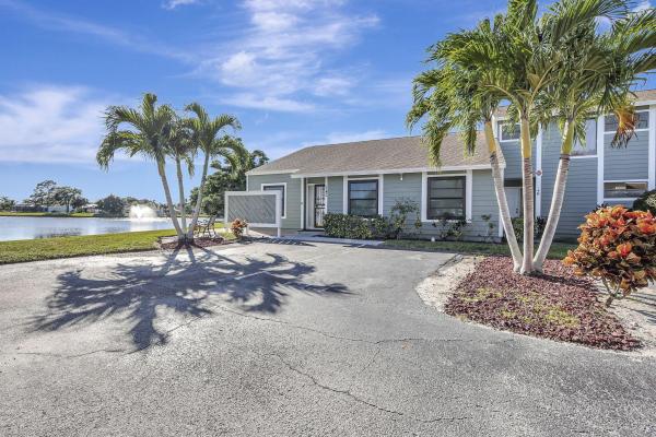 Jupiter Village, 602 Lakewood Dr #14c, Jupiter, Florida 33458, image 1