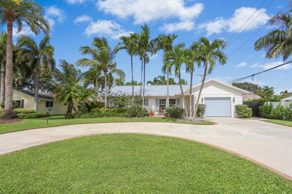 Jupiter In The Pines, 1 Beverly Rd W, Tequesta, Florida 33469, image 2