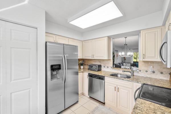 Huntington Lakes 4, 7321 Amberly Ln #108, Delray Beach, Florida 33446, image 1