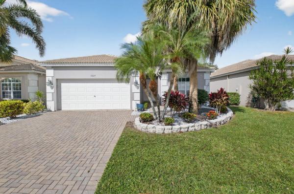 Addison Green, 6604 Southport Dr, Boynton Beach, Florida 33472, image 1