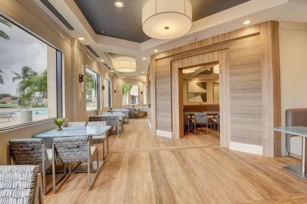 Valencia Pointe, 7419 Maple Ridge Trl, Boynton Beach, Florida 33437, image 1