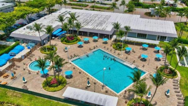 193 Saxony E, Delray Beach, Florida 33446, image 1
