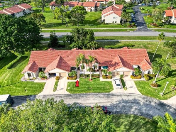 The Shores At Aberdeen, 5939 Parkwalk Cir W #, Boynton Beach, Florida 33472, image 1