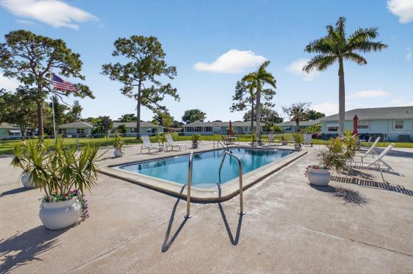 Country Manors, 634 Hummingbird Ln, Delray Beach, Florida 33445, image 3