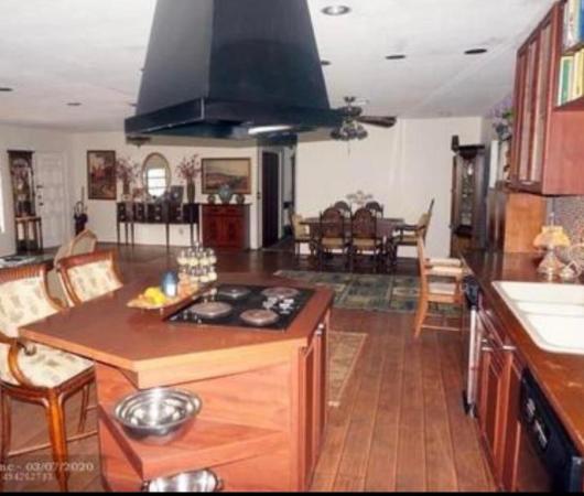 Boca Raton Hills, 1270 NW 4th Ave, Boca Raton, Florida 33432, image 1