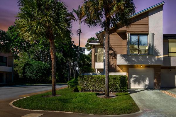 Ironwedge, 22856 Ironwedge Dr, Boca Raton, Florida 33433, image 1