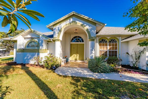 Southbend Lakes Estates, 2711 SE Fall St St, Port St. Lucie, Florida 34984, image 1